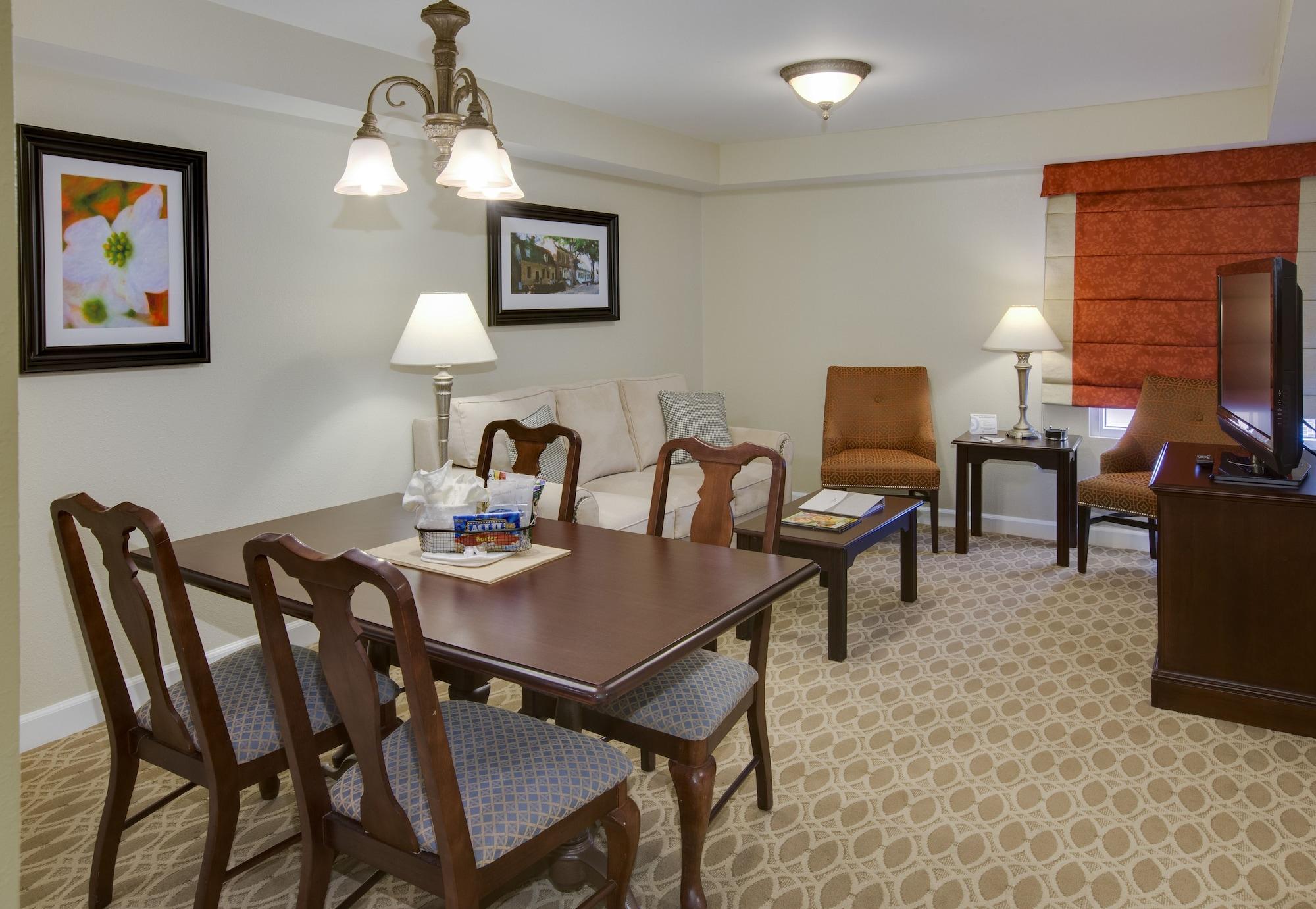 Bluegreen Vacations Patrick Henry Sqr, Ascend Resort Collection Williamsburg Exterior photo
