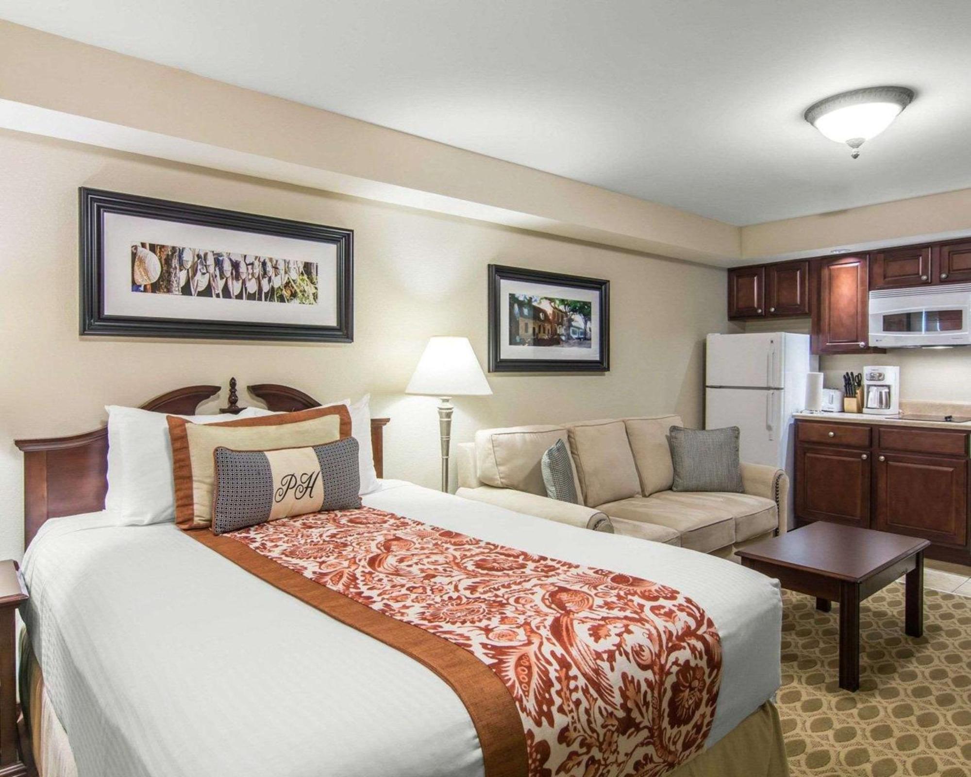 Bluegreen Vacations Patrick Henry Sqr, Ascend Resort Collection Williamsburg Exterior photo